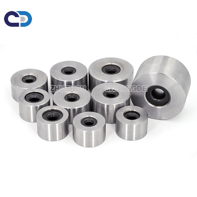 Cemented tungsten carbide wire drawing die 