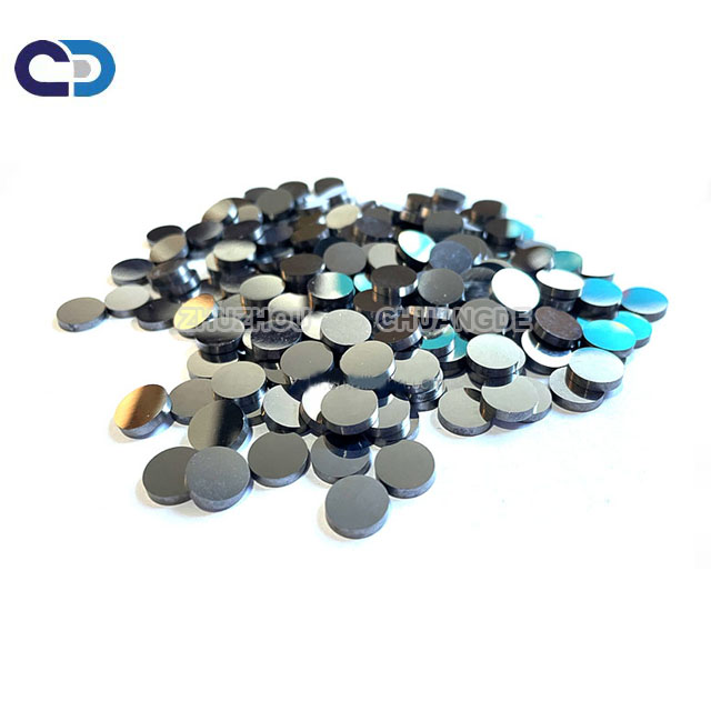 ခံနိုင်ရည်ရှိသော Tungsten Carbide Polishing Round Disc Cutter gasket ထိပ်